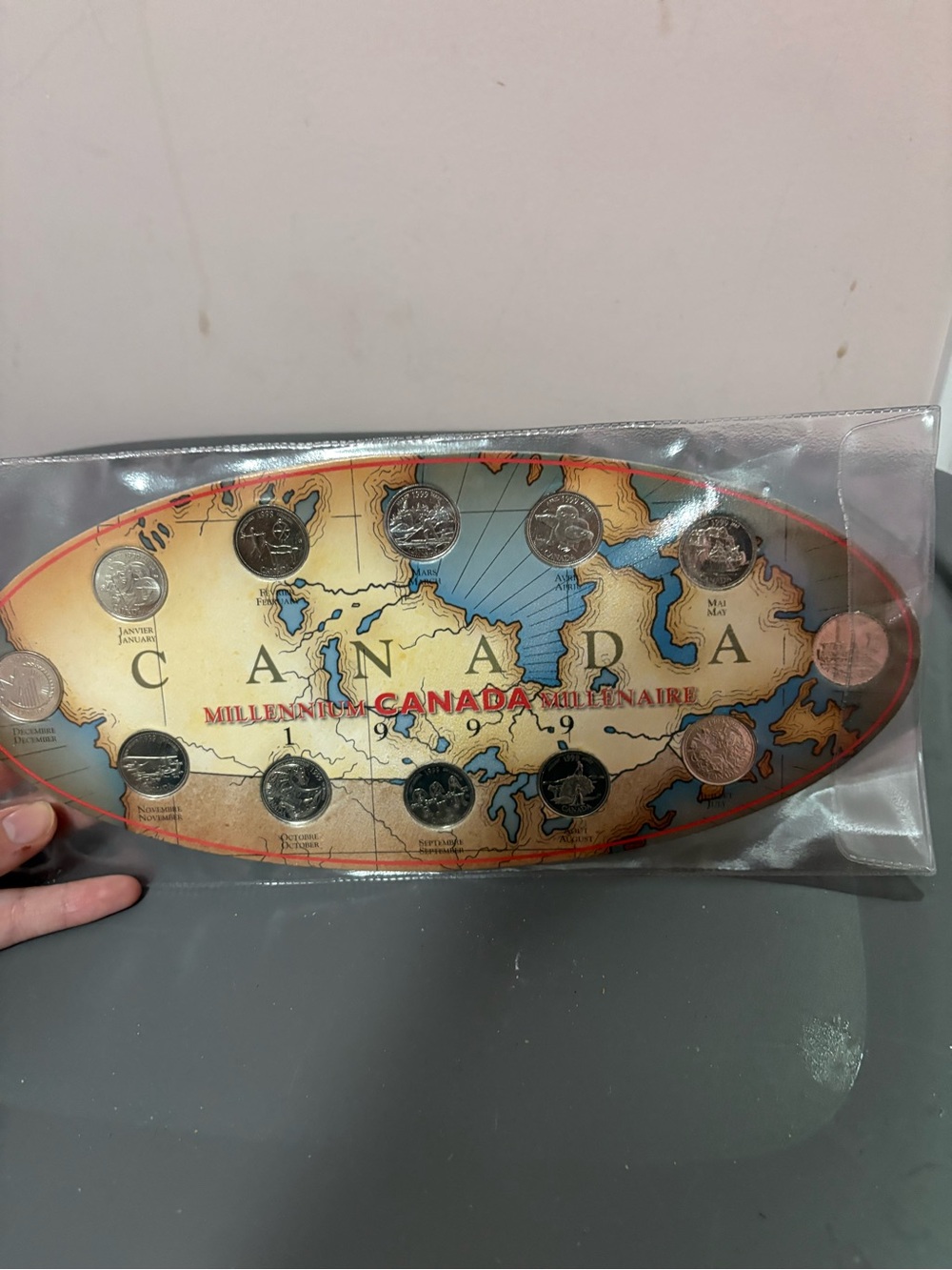 Coin set - Picture 2 of 2